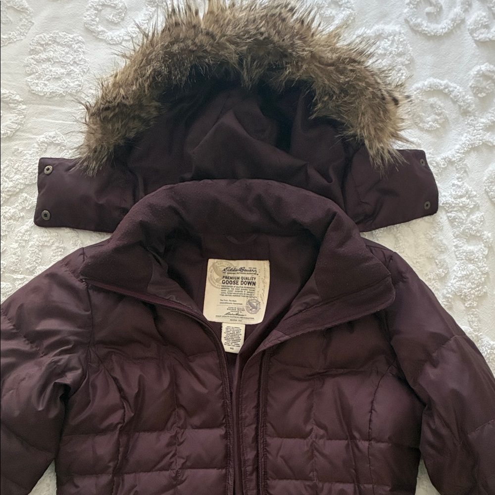 Eddie Bauer women’s Goose Down jacket